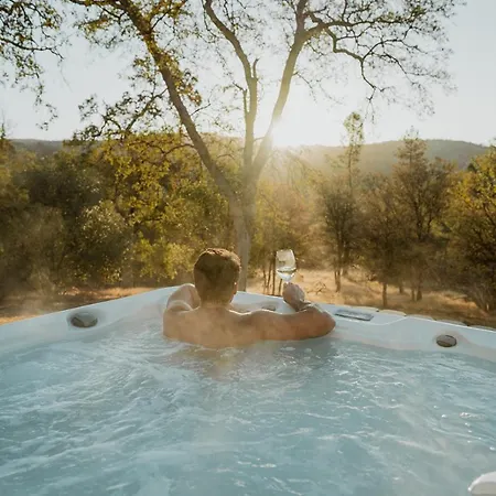 Glamour Mountain Getaway By Casa Oso With Views And Spa